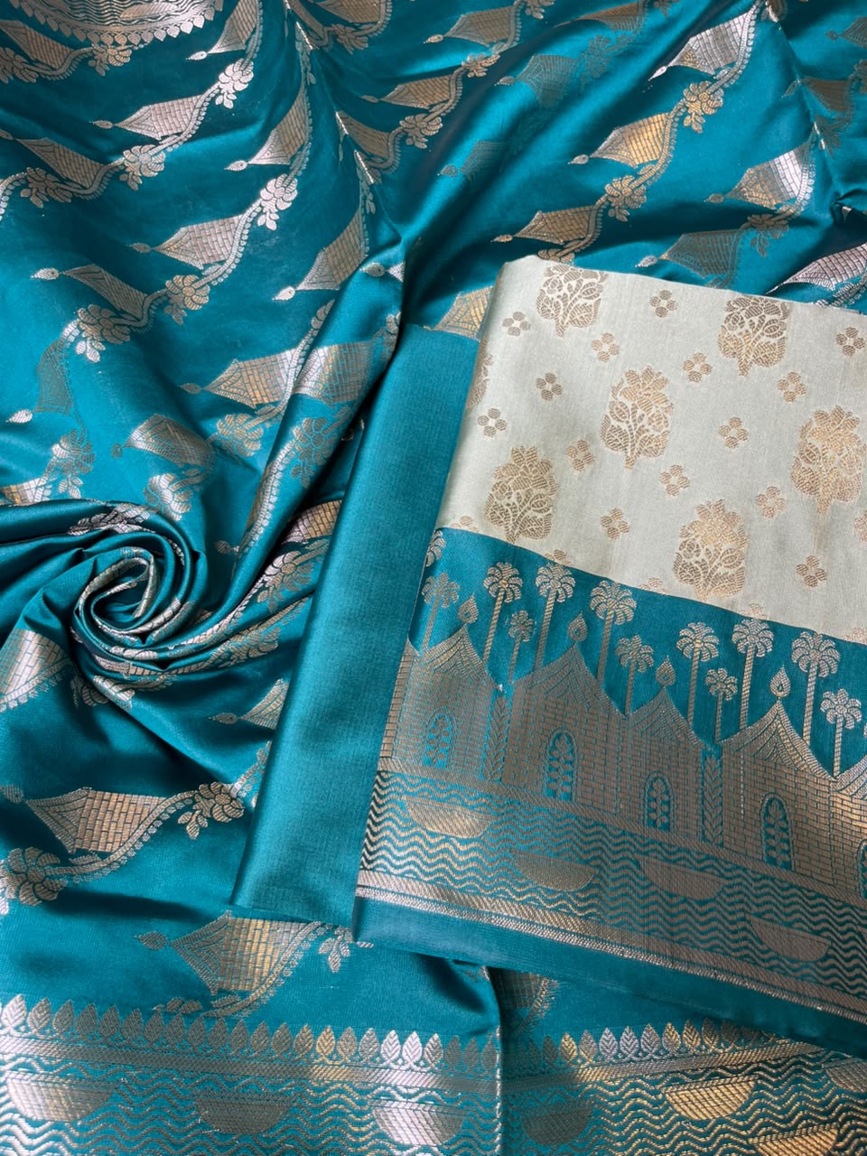 Light Green Katan Silk Floral Zari Boota Contrast Seagreen Ghat Border Banarasi Suit and Aada Jaal Dupatta 800ARS_KSG4