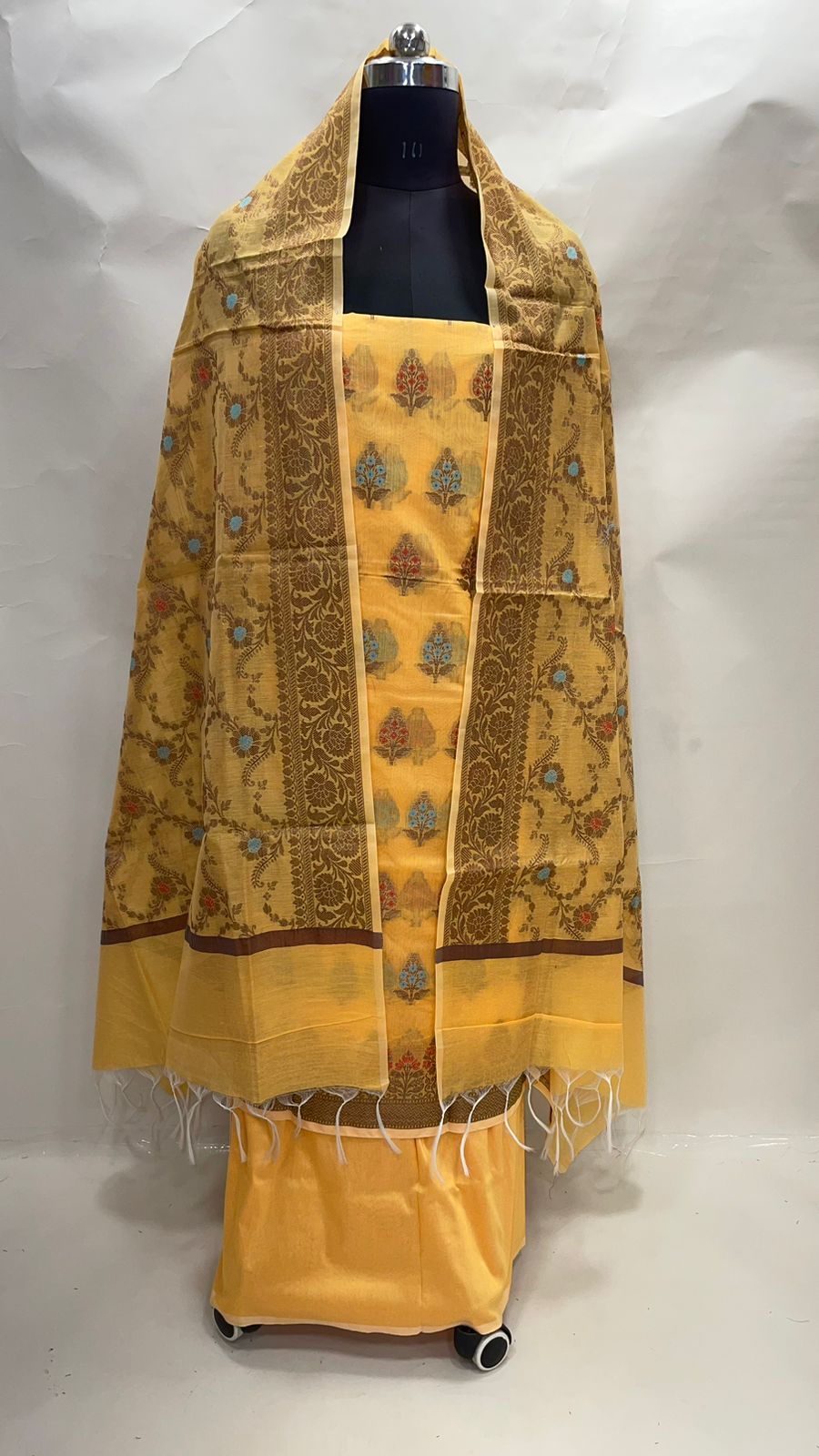 Faishana Presents Yellow Cotton Resham Copper Zari 3pcs Suit Set accompanied with Plain Bottom and Top Copper Zari Cotton Small Mina Boota with Yellow Mina Jaal Dupatta