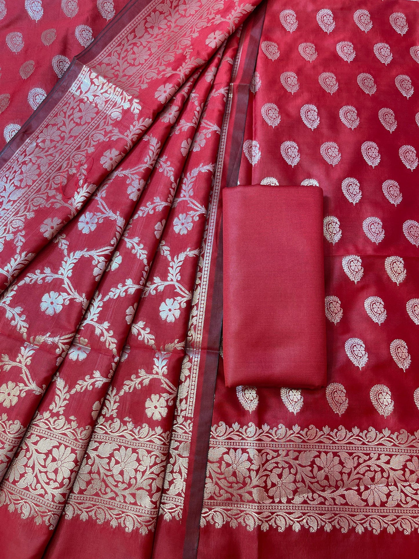 Red Semi Silk Floral Zari Booti Banarasi 3 pcs Suit Set 900AJ_SK24