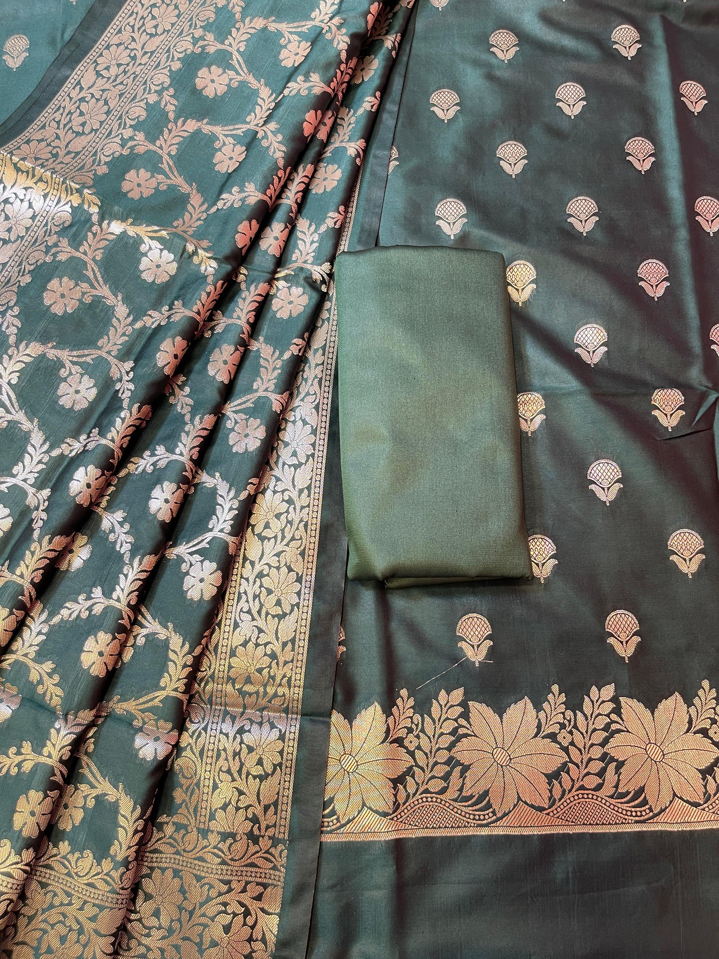 Dark Green Semi Silk Floral Zari Booti Banarasi 3 pcs Suit Set with Zari Jaal Dupatta 900AJ_SK26