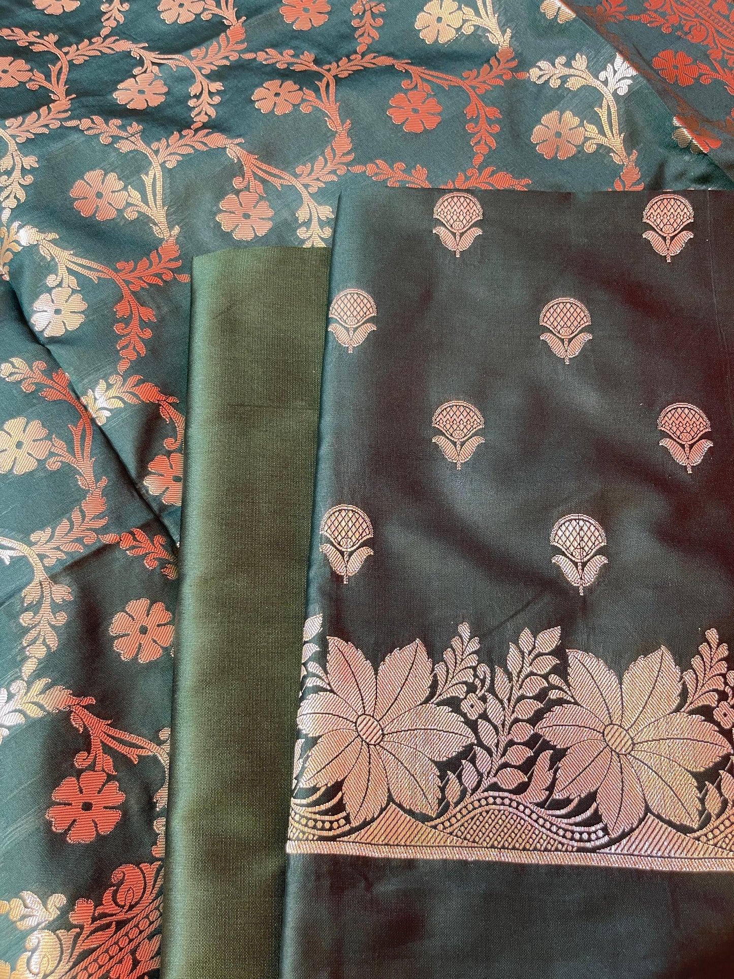Dark Green Semi Silk Floral Zari Booti Banarasi 3 pcs Suit Set with Zari Jaal Dupatta 900AJ_SK26