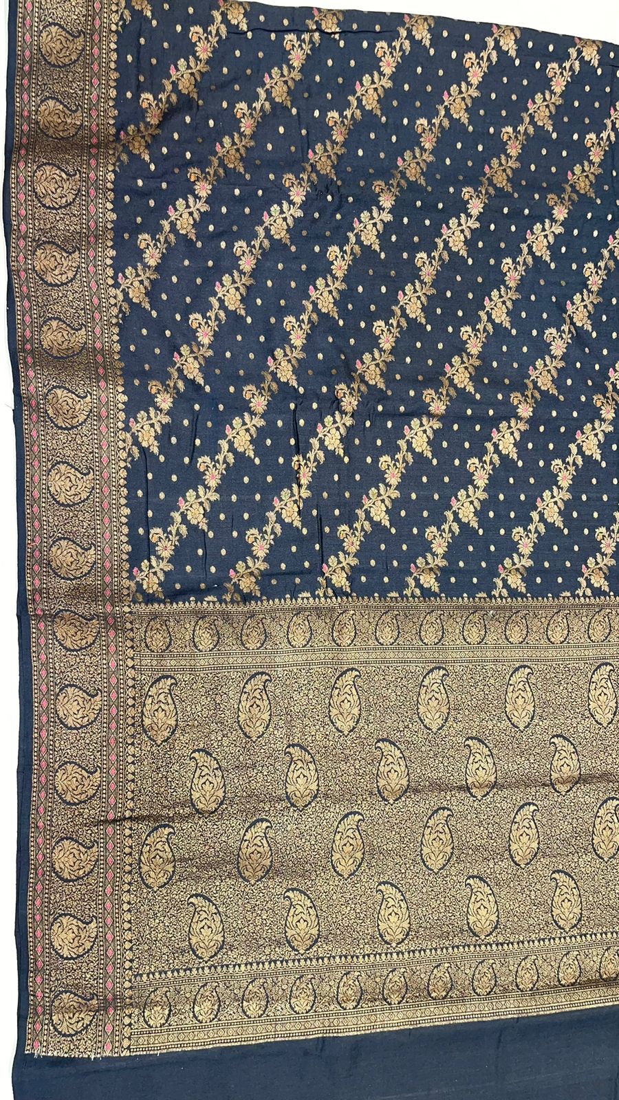 Timeless Classic: Faishana Pure Silk Handloom Black Munga Silk Banarasi Saree Adorned with Aada Copper Zari Jaal Booti with Black Blouse