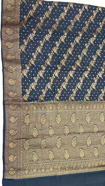 Timeless Classic: Faishana Pure Silk Handloom Black Munga Silk Banarasi Saree Adorned with Aada Copper Zari Jaal Booti with Black Blouse