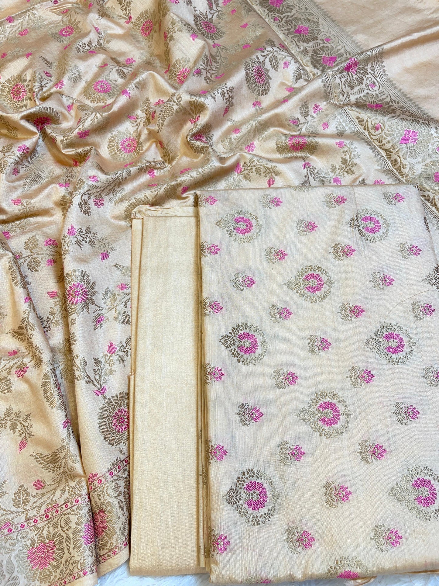 Off white Dyable Premium Cotton Resham Minakari Banarasi Suit 950AJ_NC25