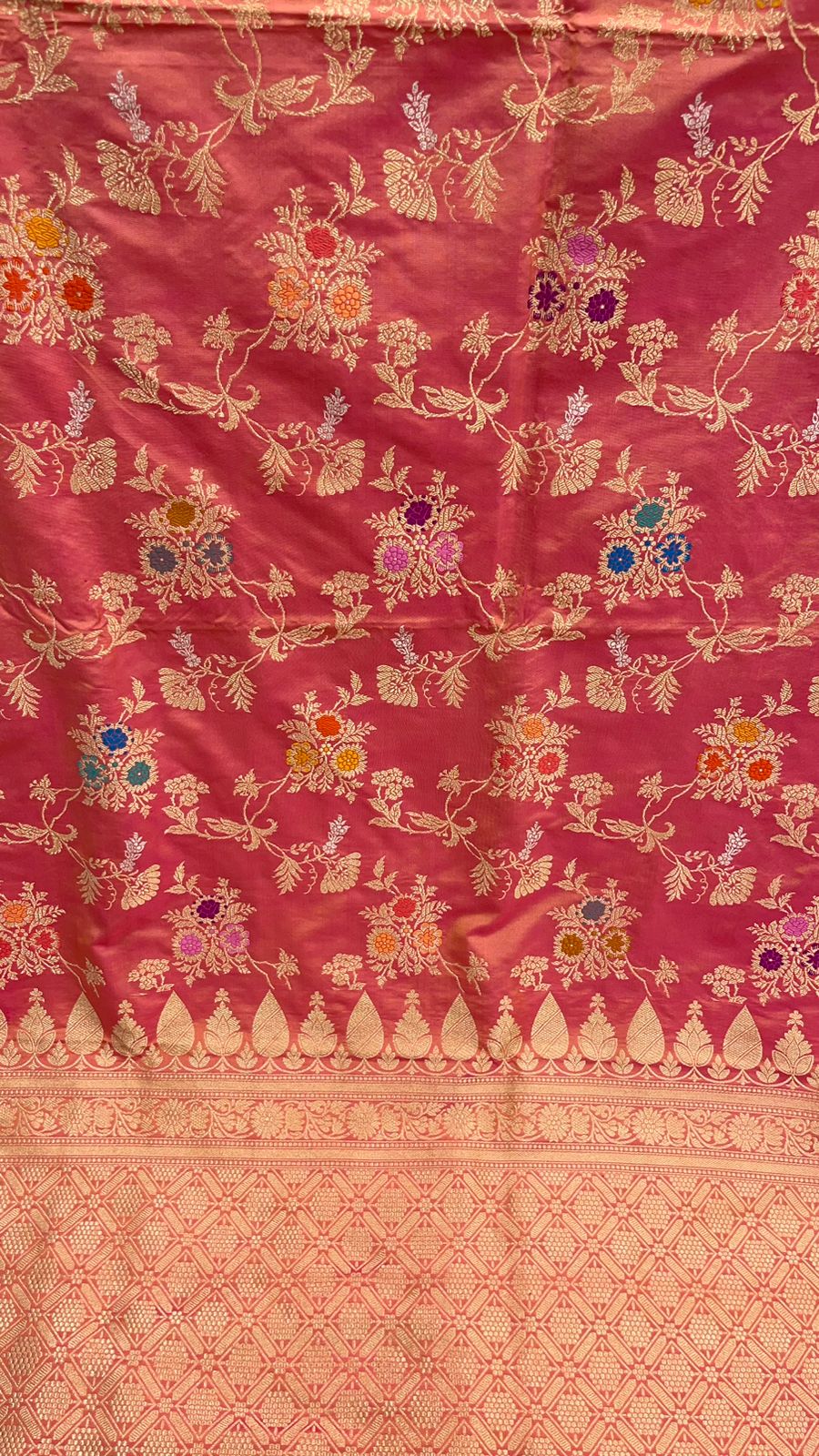 Timeless Elegance: Faishana Pure Silk Handloom Unveils Peach Ektara Dhoop Chav Katan Silk Kadhua Minakari Floral Jangla Jaal with Peach Stripe Blouse Saree