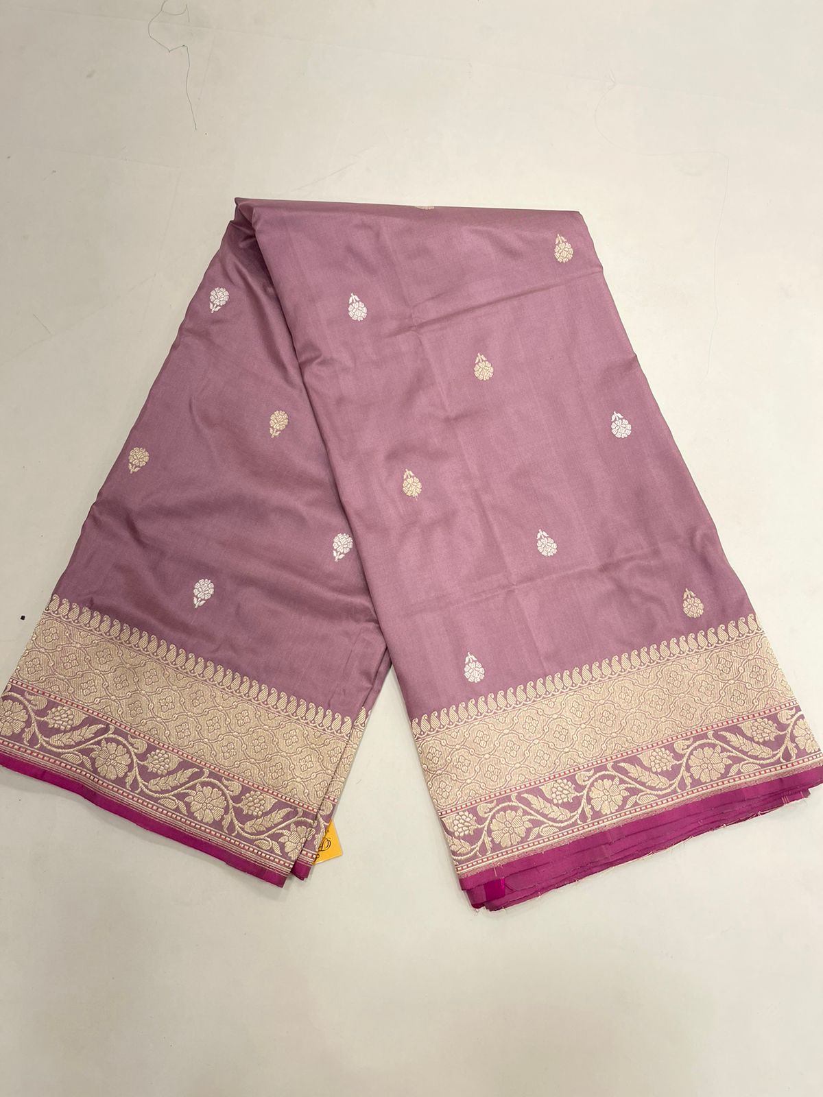 Faishana Pure Silk Handloom Mauve Katan Silk Kadhwa Sona Rupa Floral Zari Booti with Kadhwa Gold Floral Zari Anchal and Golden Stripe Mauve Blouse