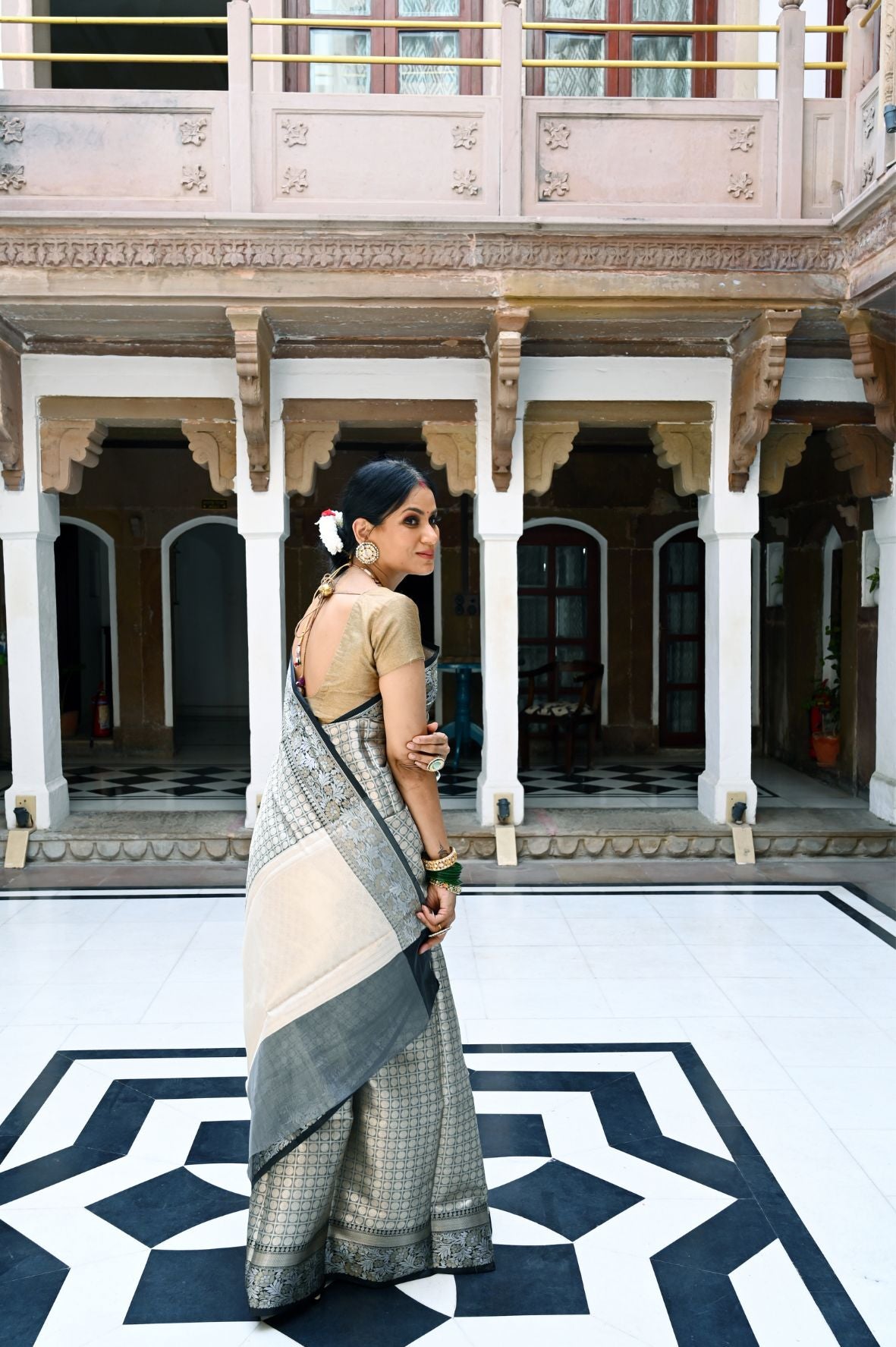 Faishana Presents Silver Zari Kanchi Silk Brocade Contrast Silver Zari Jamawar Black Border Saree