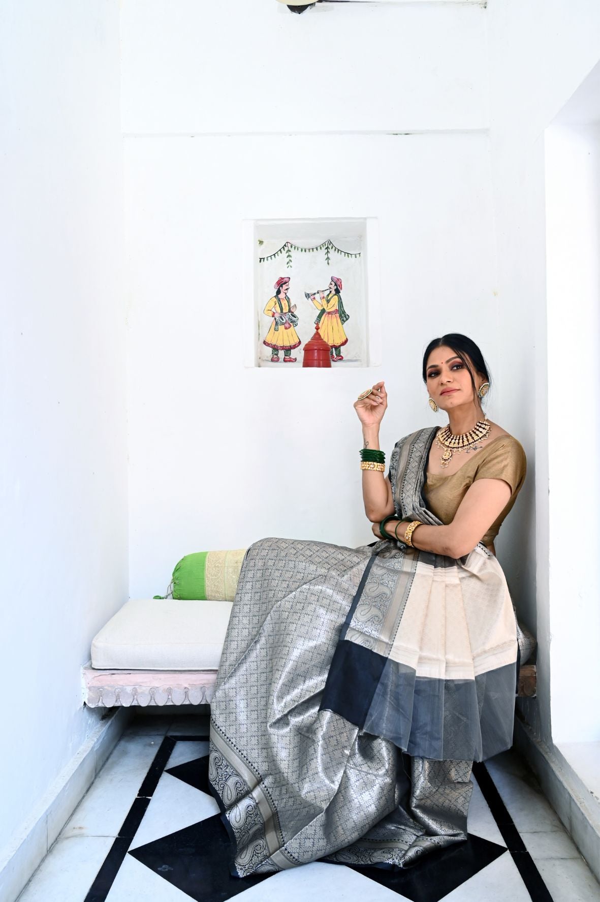 Silver Kanchi Silk Banarasi Sarees For Women GEBE9