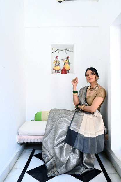 Silver Kanchi Silk Banarasi Sarees For Women GEBE9