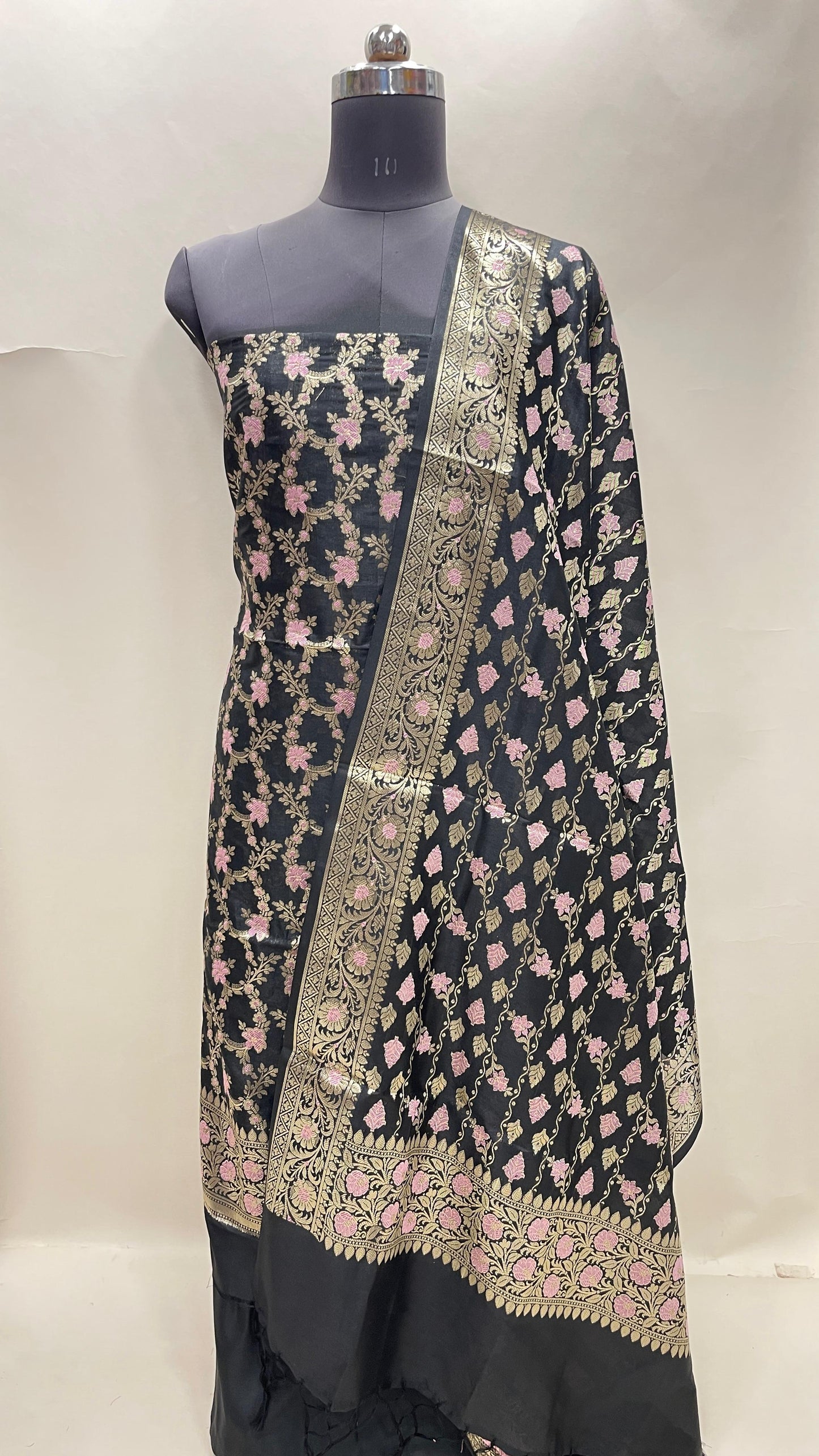 Faiahana Presents Black Floral Minakari Zari Jaal 3 pcs Suit Set with Plain Bottom and Lehariya Stripe Minakari Booti Black Dupatta ASD_135