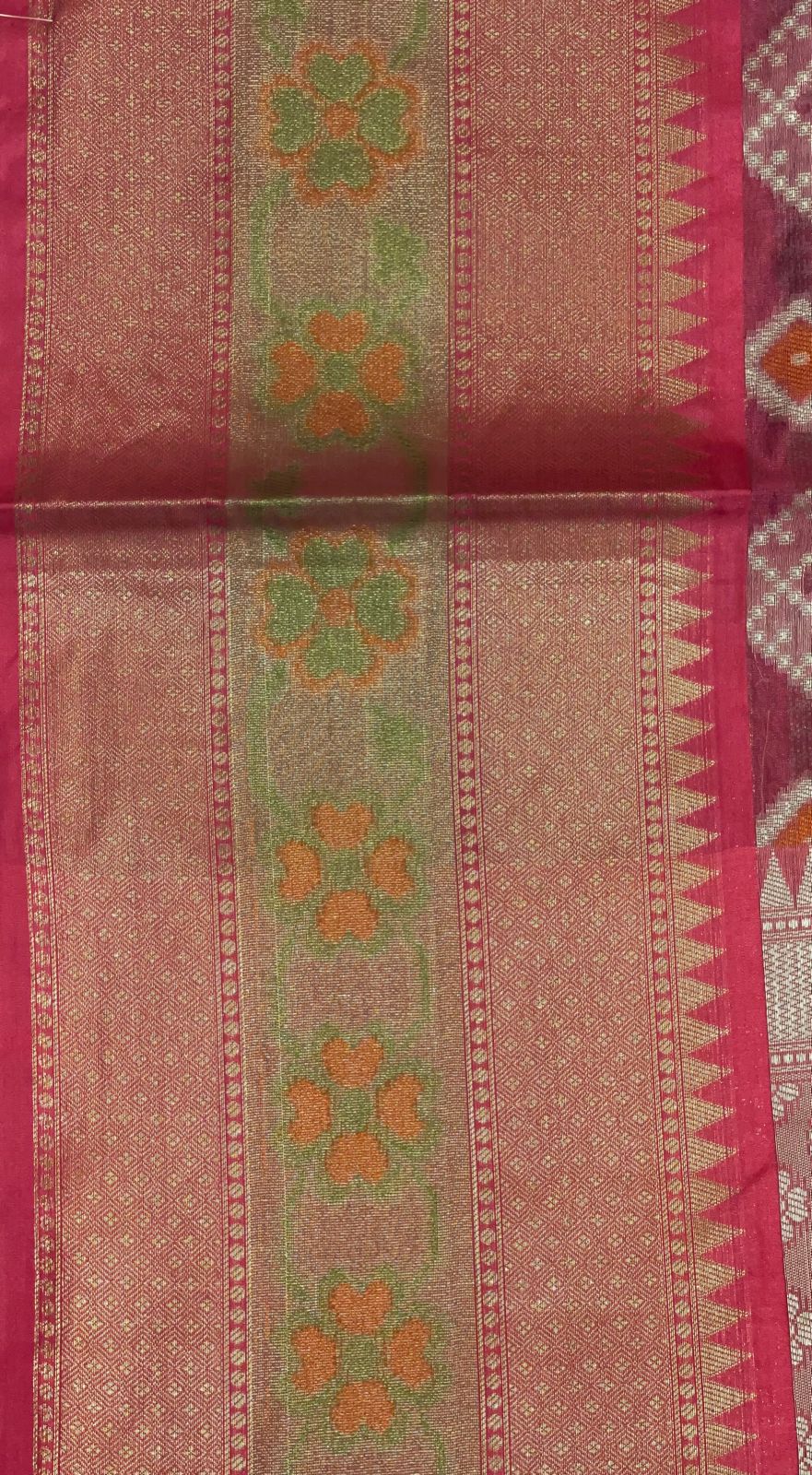 Magenta Art Silk Banarasi Sarees For Women GEASF_26