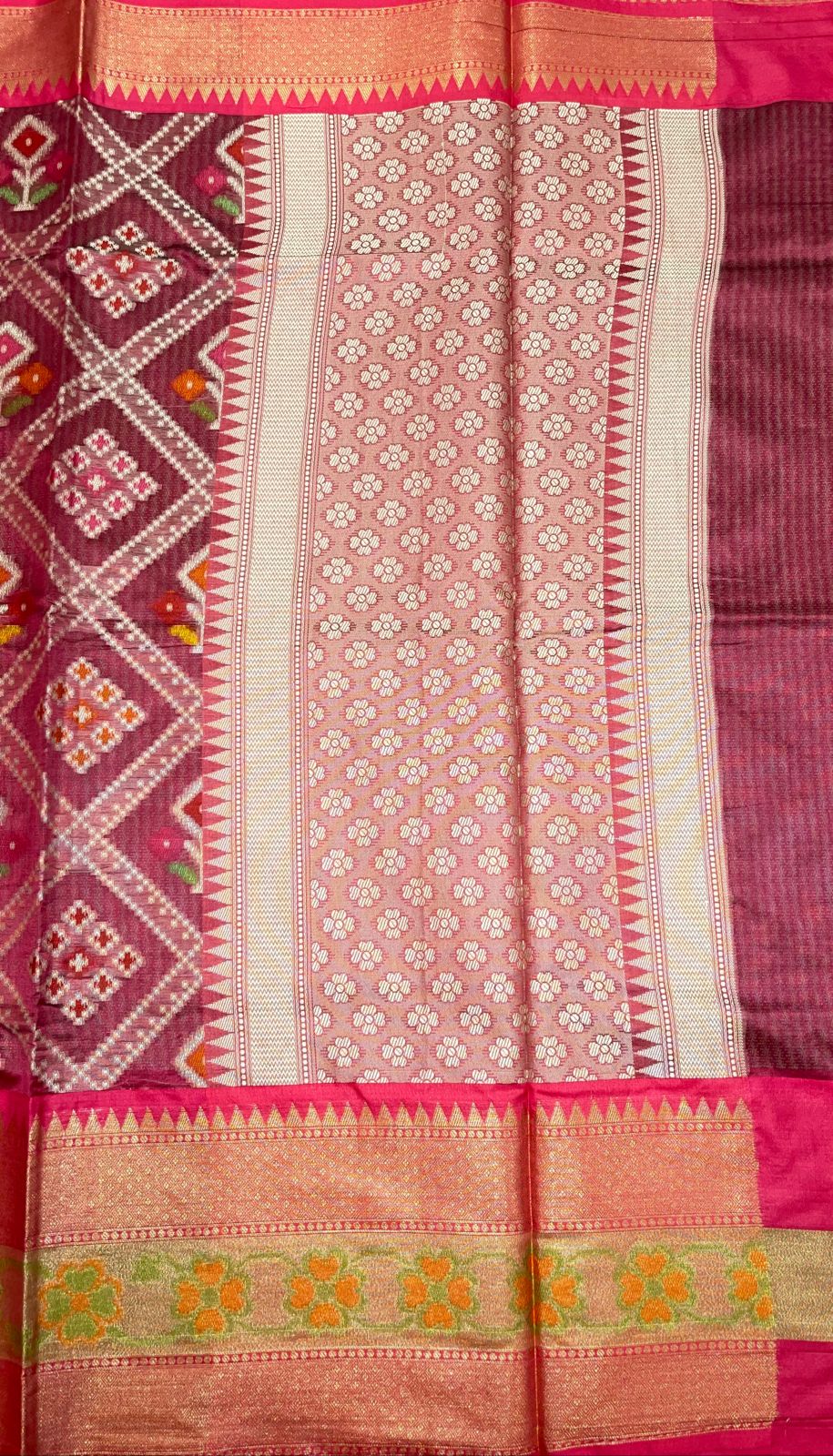 Magenta Art Silk Banarasi Sarees For Women GEASF_26