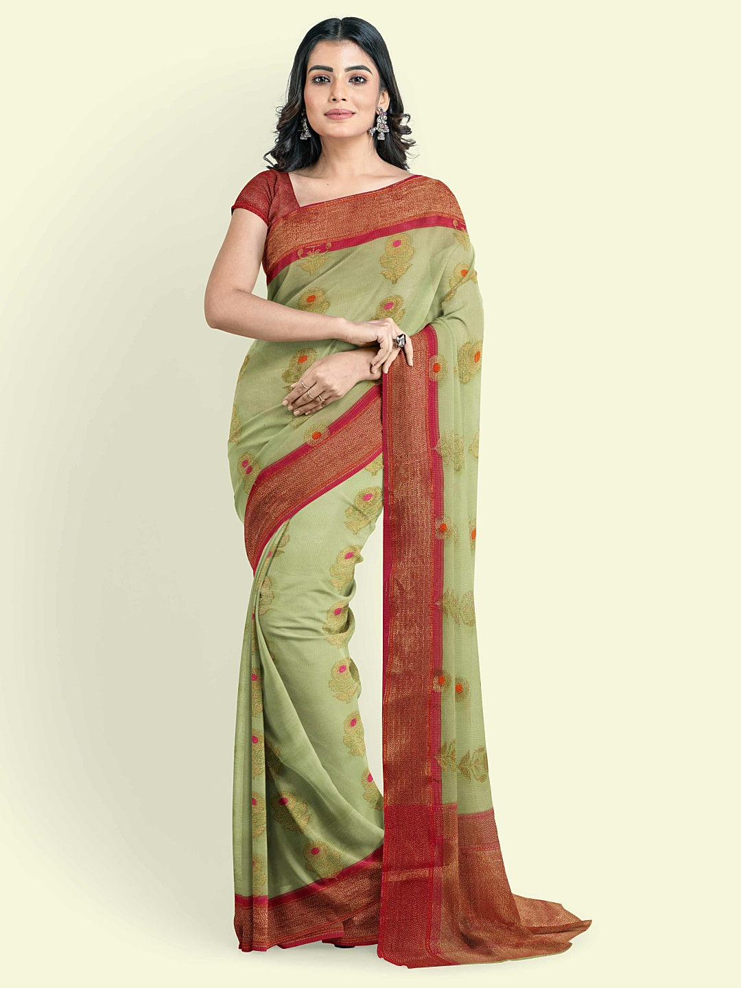 Faishana Presents Peach Cotton Alfi Jaal Red Border With Red Blouse Banarasi Saree