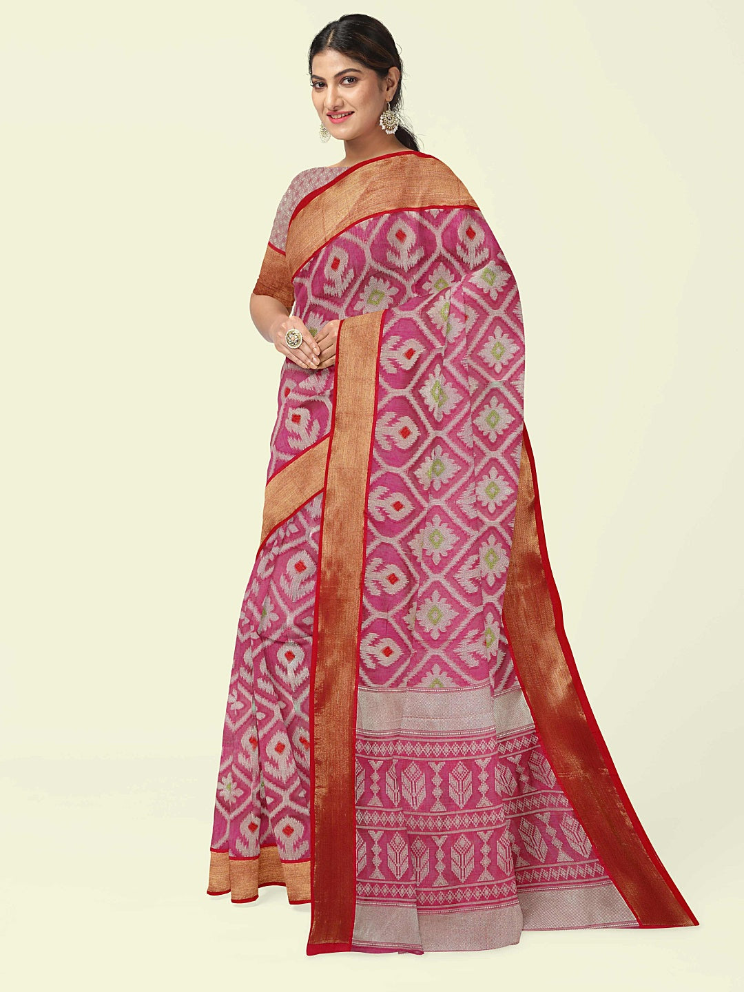 Faishana Presents Magenta Cotton Floral Meena Jaal With Yellow Blouse Banarasi Saree