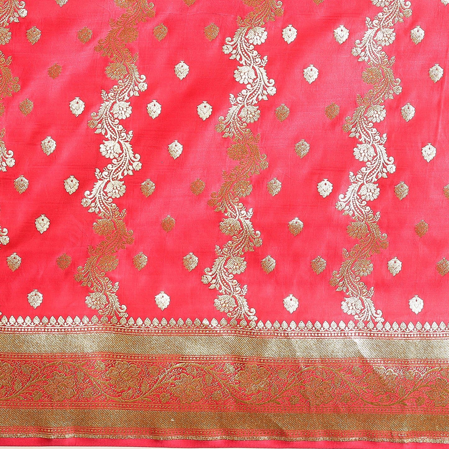 Faishana Presents Peach Booti Flower Mughal Motif Banarasi Katan Silk With Skirt Borde