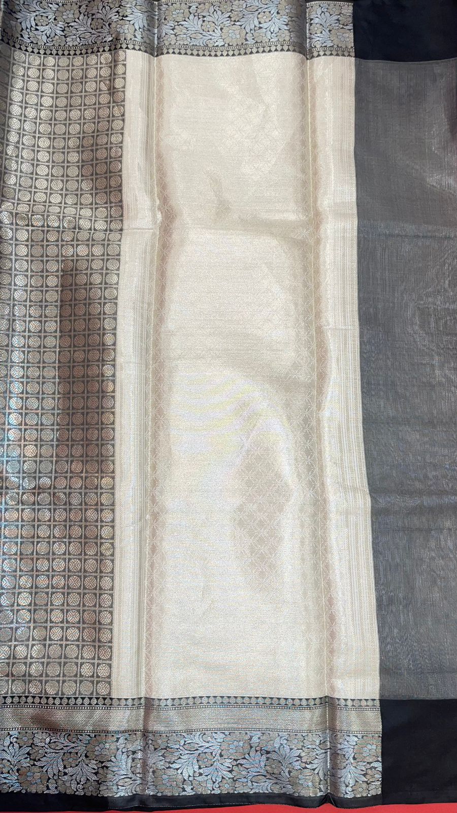 Black Kanchi Silk Banarasi Sarees For Women GEBE5