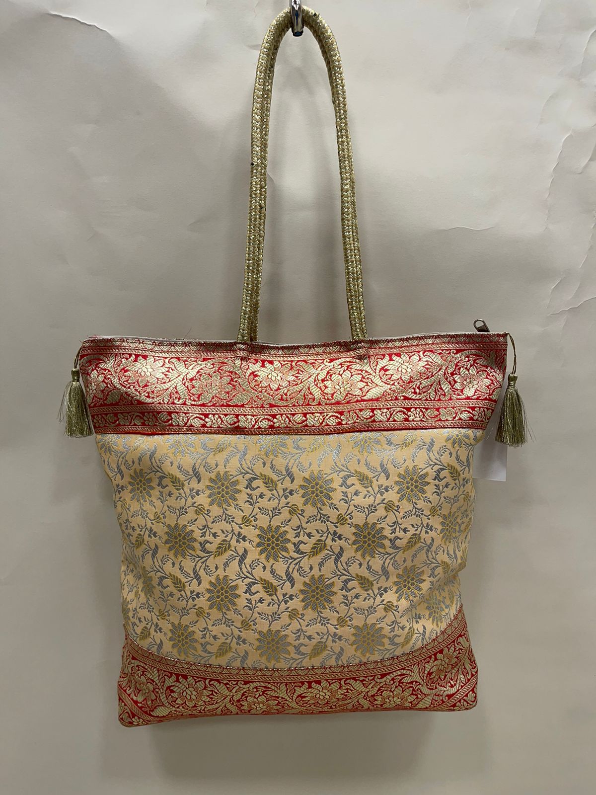 Cream Banarasi Hand Bag HBG_7