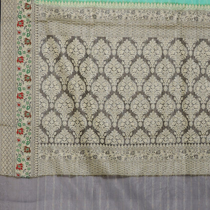 Faishana Presents Green Organza Zari Check Tilfi Kadiyal Black Contrast Border Banarasi Saree