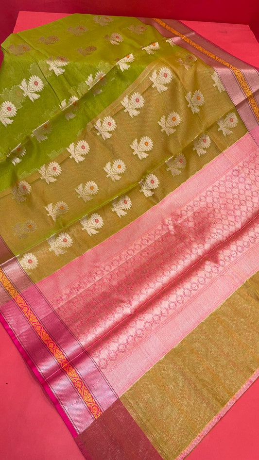 Green Cotton Blend Banarasi Sarees For Women GEHKR 17