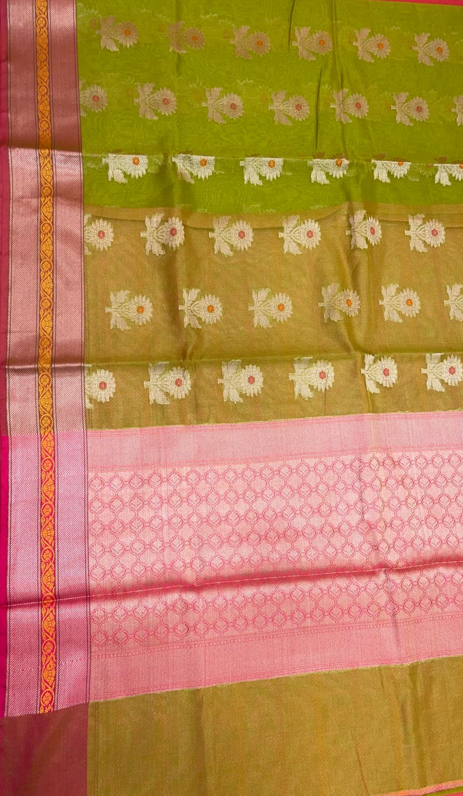 Green Cotton Blend Banarasi Sarees For Women GEHKR 17