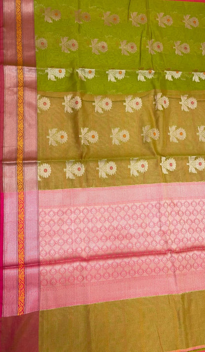 Green Cotton Blend Banarasi Sarees For Women GEHKR 17