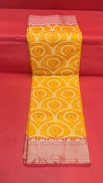 Faishana Presents Yellow Woven Organza Pink Border With Pink Blouse Banarasi Saree