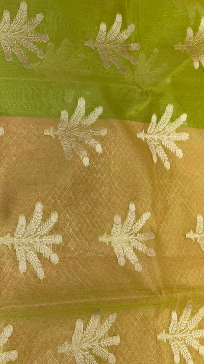 Green Cotton Blend Banarasi Sarees For Women GEHKR 5