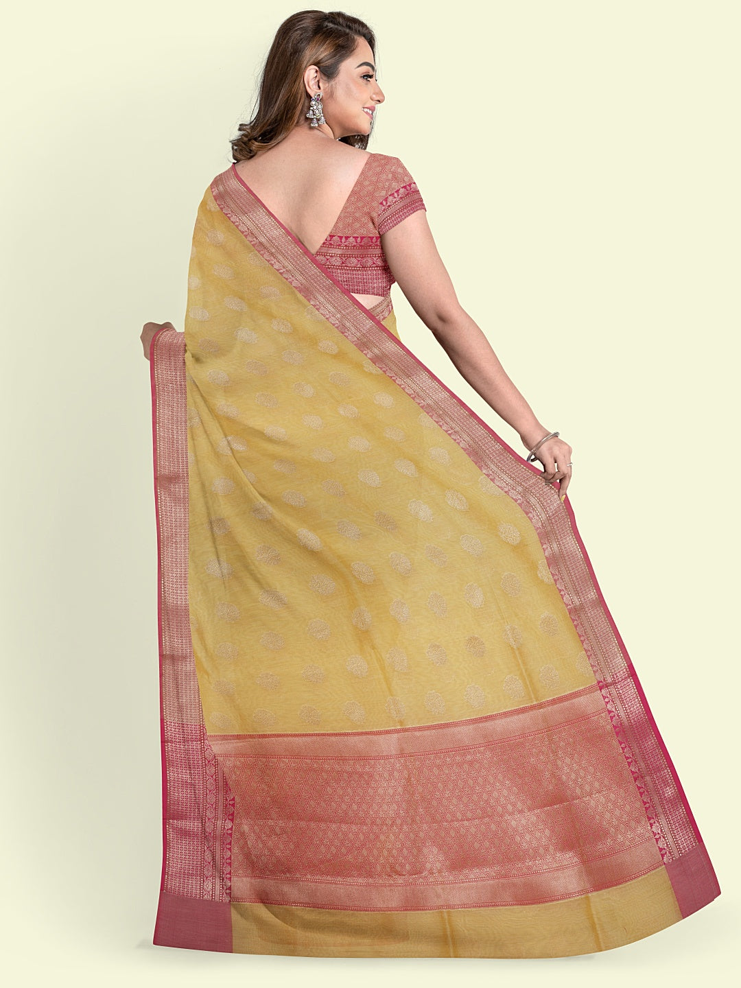 Faishana Presents Handwoven Green Cotton Blend Zari Booti With Maroon Blouse Faishana PresentsSaree