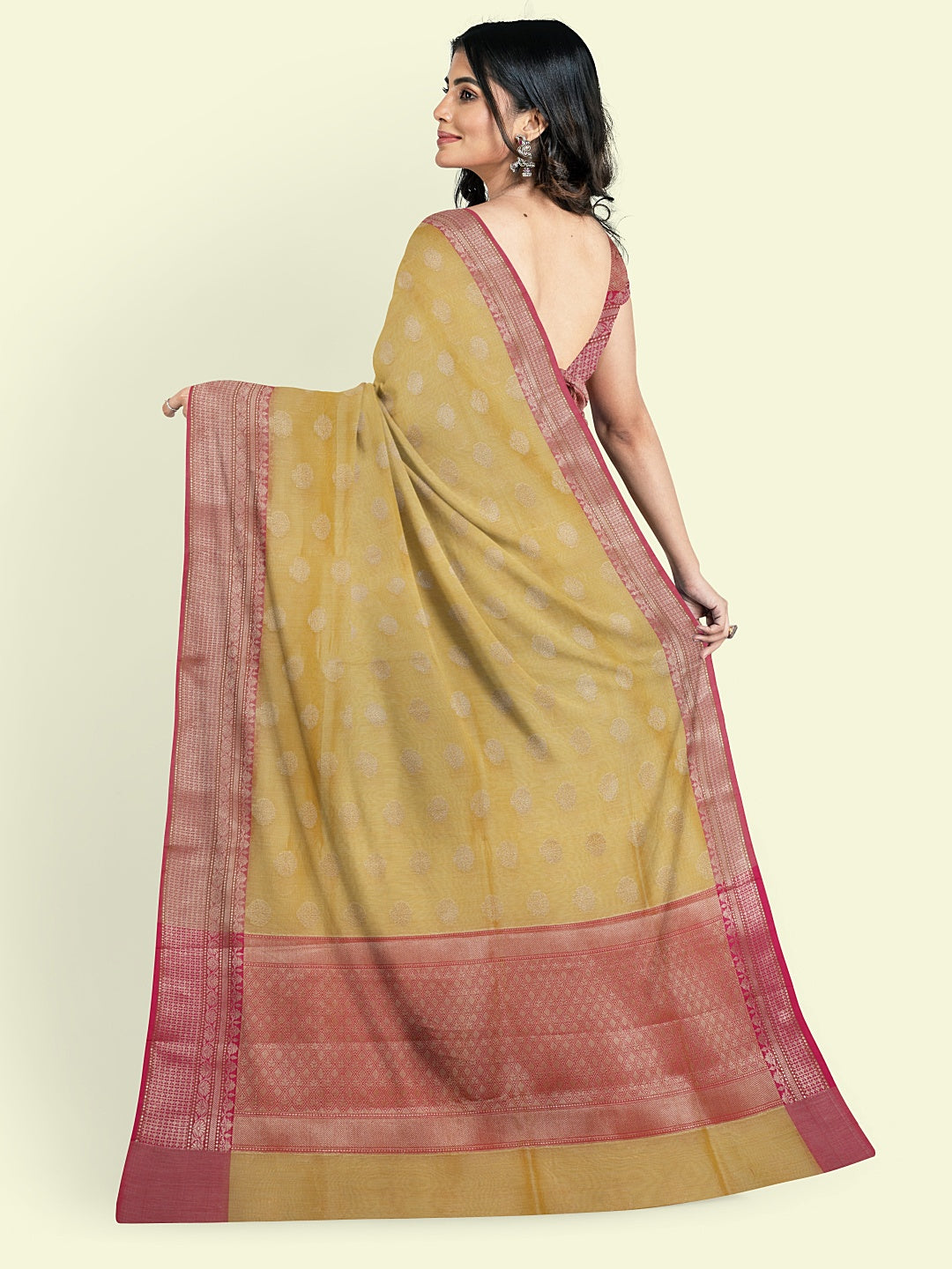 Faishana Presents Handwoven Green Cotton Blend Zari Booti With Maroon Blouse Faishana PresentsSaree