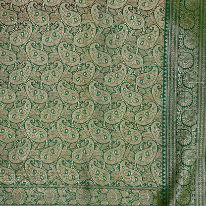 Faishana Presents Red Plain Satin Silk Banarasi Saree with contrasting Green Paisley Pallu and Green Blouse Piece