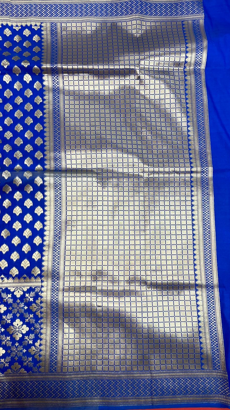 Faishana Blue Satin Silk Zari Floral Booti Saree With Blouse Piece GEJA17