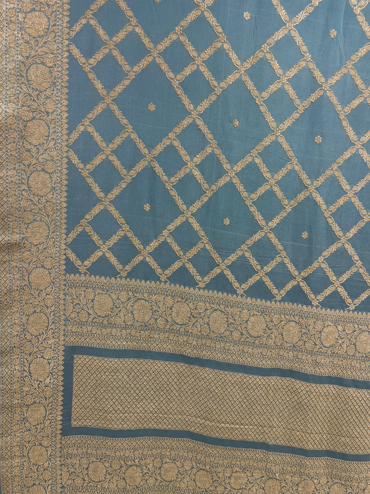 Faishana's Timeless Elegance Pure Silk Handloom Grey Khaddi Georgette Jangla Kadhwa Jaal with Banarasi Kadhwa Border Saree
