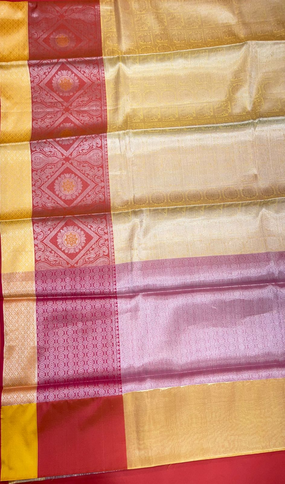 Gold Kanjeevaram Banarasi Sarees For Women GEMA10