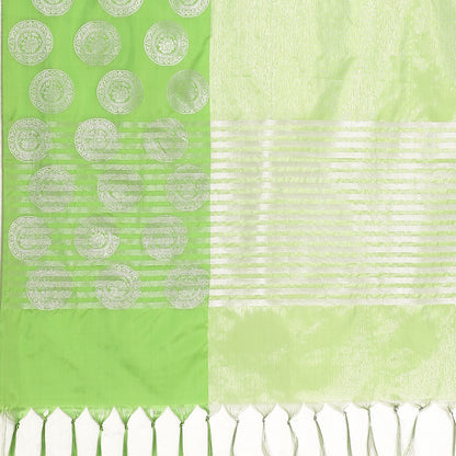 Faishana Presents Green Silver Zari Glass Tissue Tanchoi Contrast Large Border Banarasi Saree