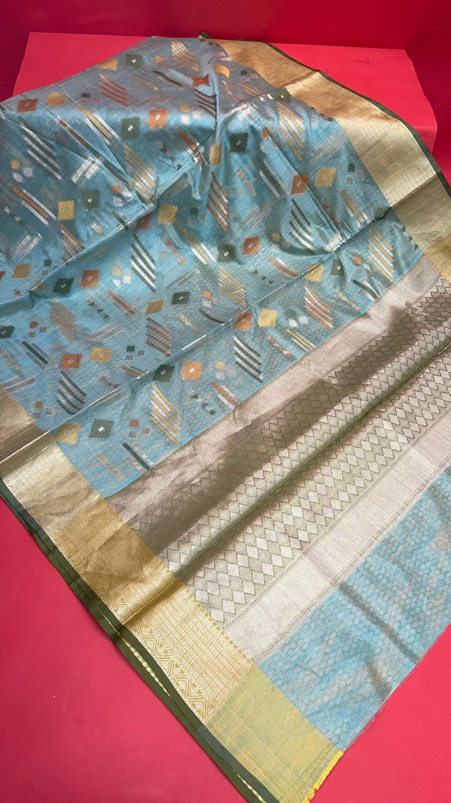Faishana Presents Handwoven Seagreen Mulberry Silk Geometrical Motif Tilfi Zari Border With Parrot Green Blouse Banarasi Saree