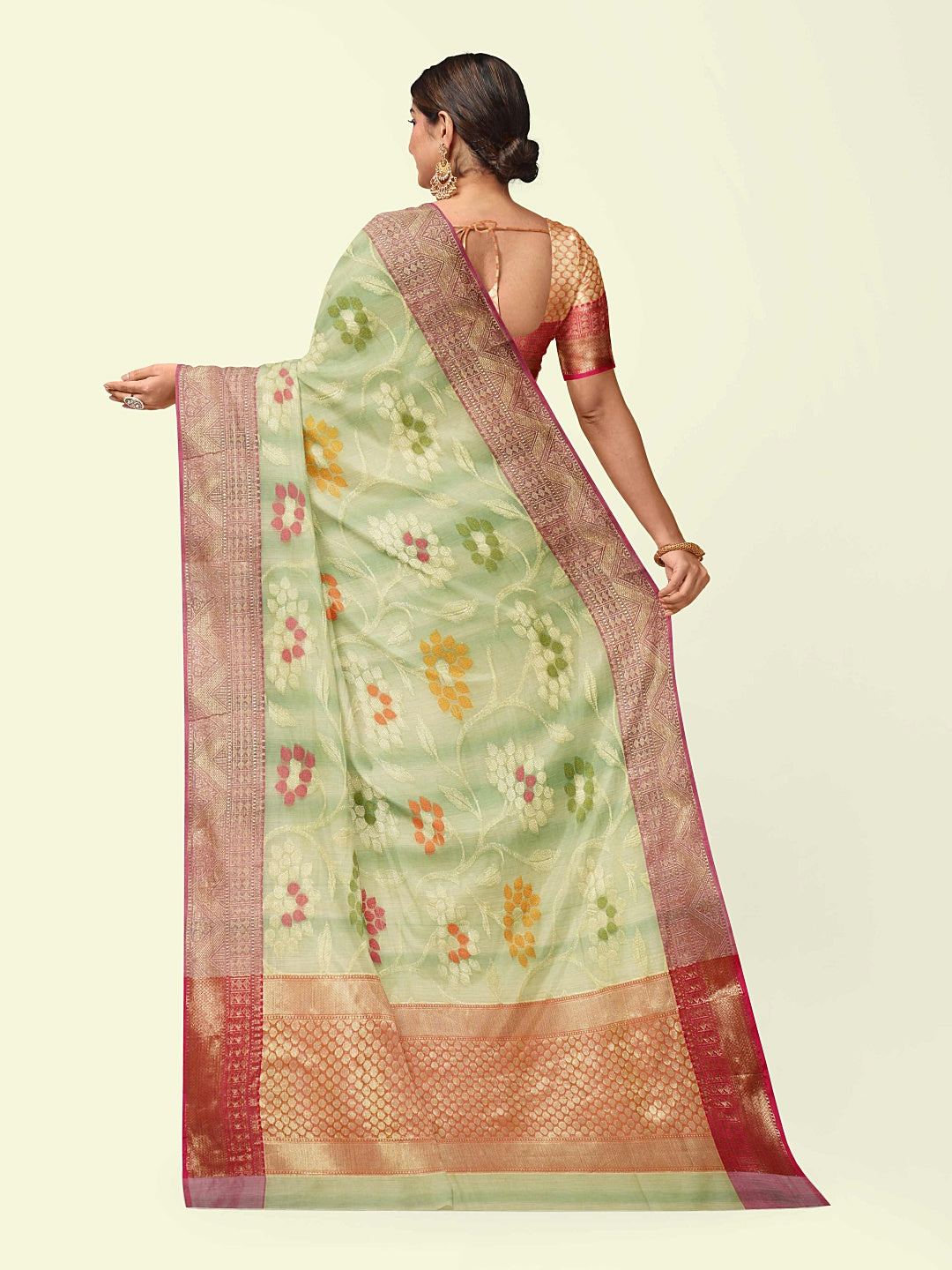 Faishana Presents Woven Light Green Matka Silk Tilfi Jaal Zari Border With Orange Blouse Banarasi Saree