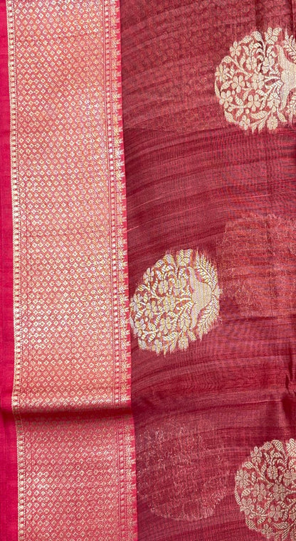 Faishana Presents Handwoven Pink Matka Silk Boota Skirt Border With Magenta Blouse Banarasi Saree