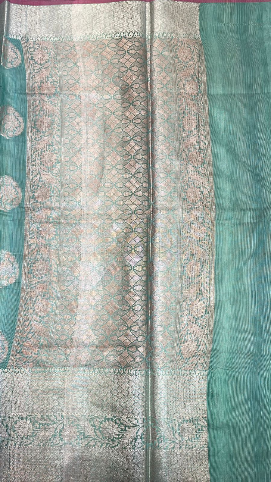 Green Matka Silk Banarasi Sarees For Women GEMTKSLK_204