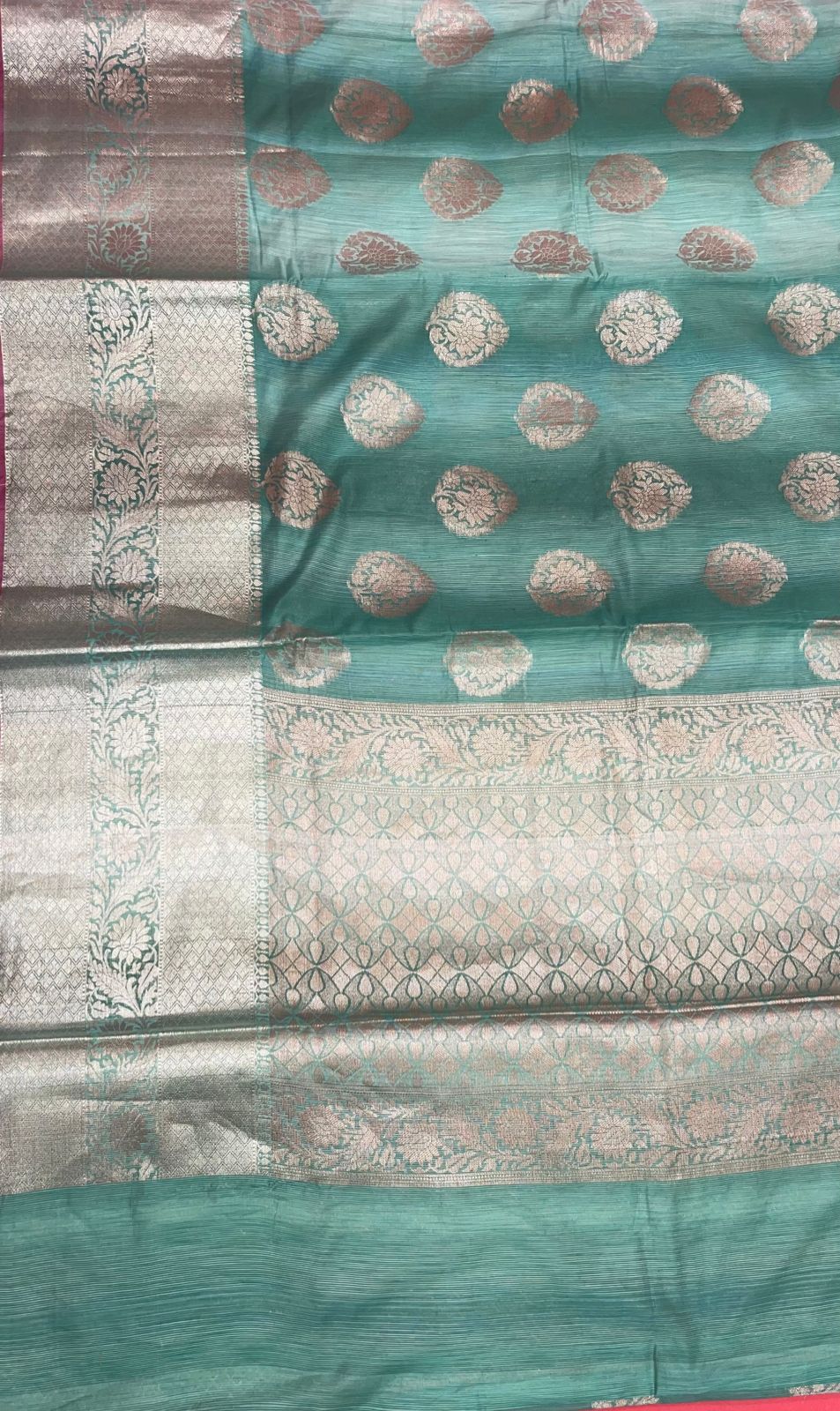 Green Matka Silk Banarasi Sarees For Women GEMTKSLK_204