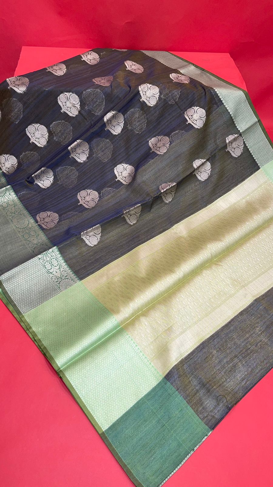 Grey Matka Silk Banarasi Sarees For Women GEMTKSLK_80