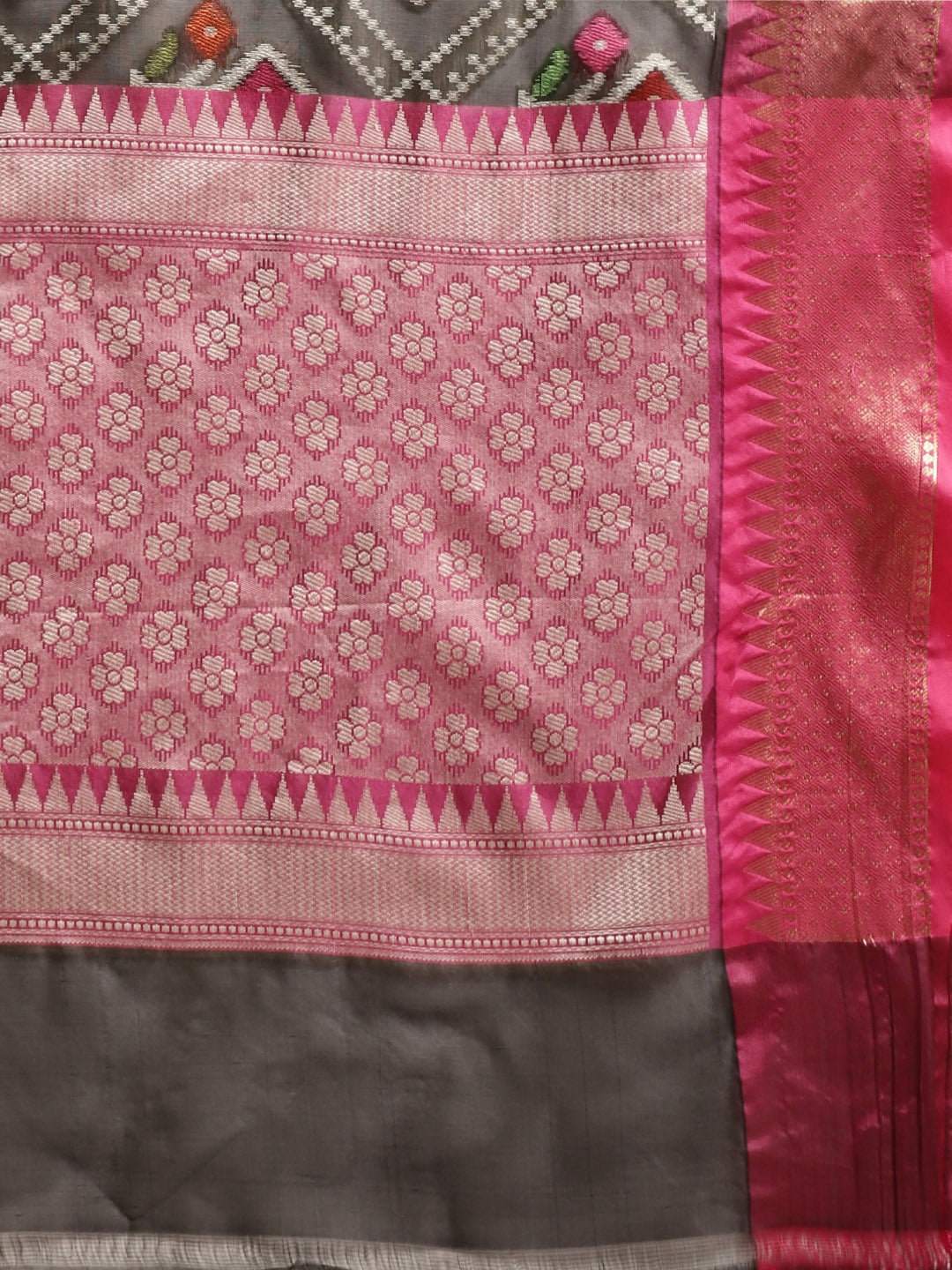 Faishana Presents Black & Magenta Ikkat Patola Art Silk Skirt Pattu Border With Magenta Blouse Banarasi Saree