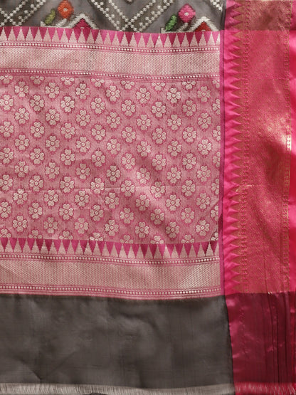Faishana Presents Black & Magenta Ikkat Patola Art Silk Skirt Pattu Border With Magenta Blouse Banarasi Saree