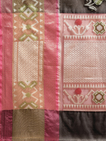 Faishana Presents Black & Magenta Ikkat Patola Art Silk Kanchi Pattu Border With Magenta Blouse Banarasi Saree