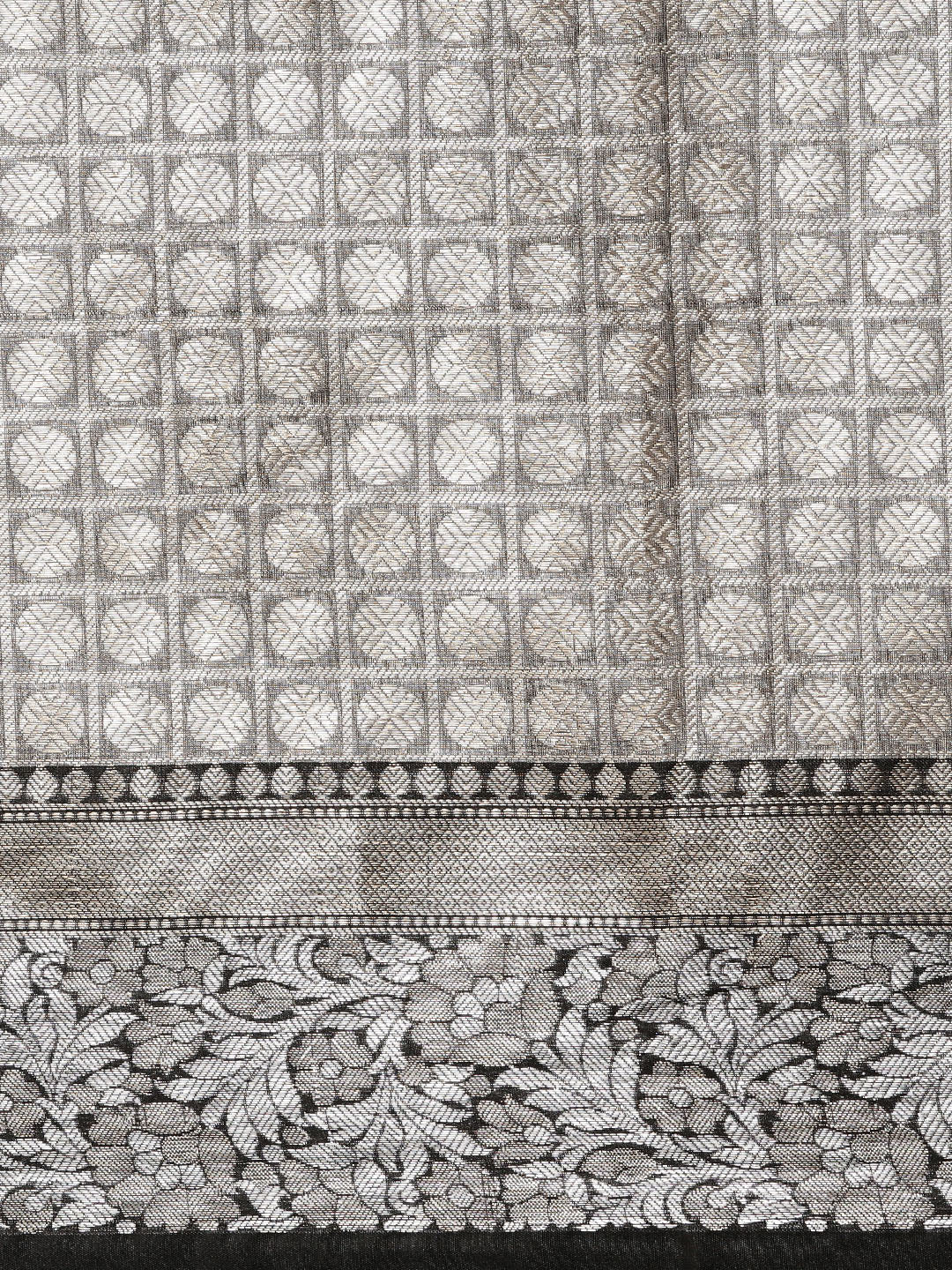 Black Kanchi Silk Banarasi Sarees For Women GEBE5