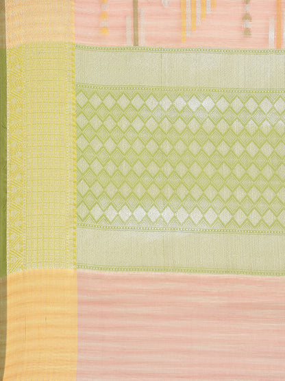 Faishana Presents Handwoven Peach Mulberry Silk Geometrical Motif Tilfi Zari Border With Parrot Green Blouse Banarasi Saree