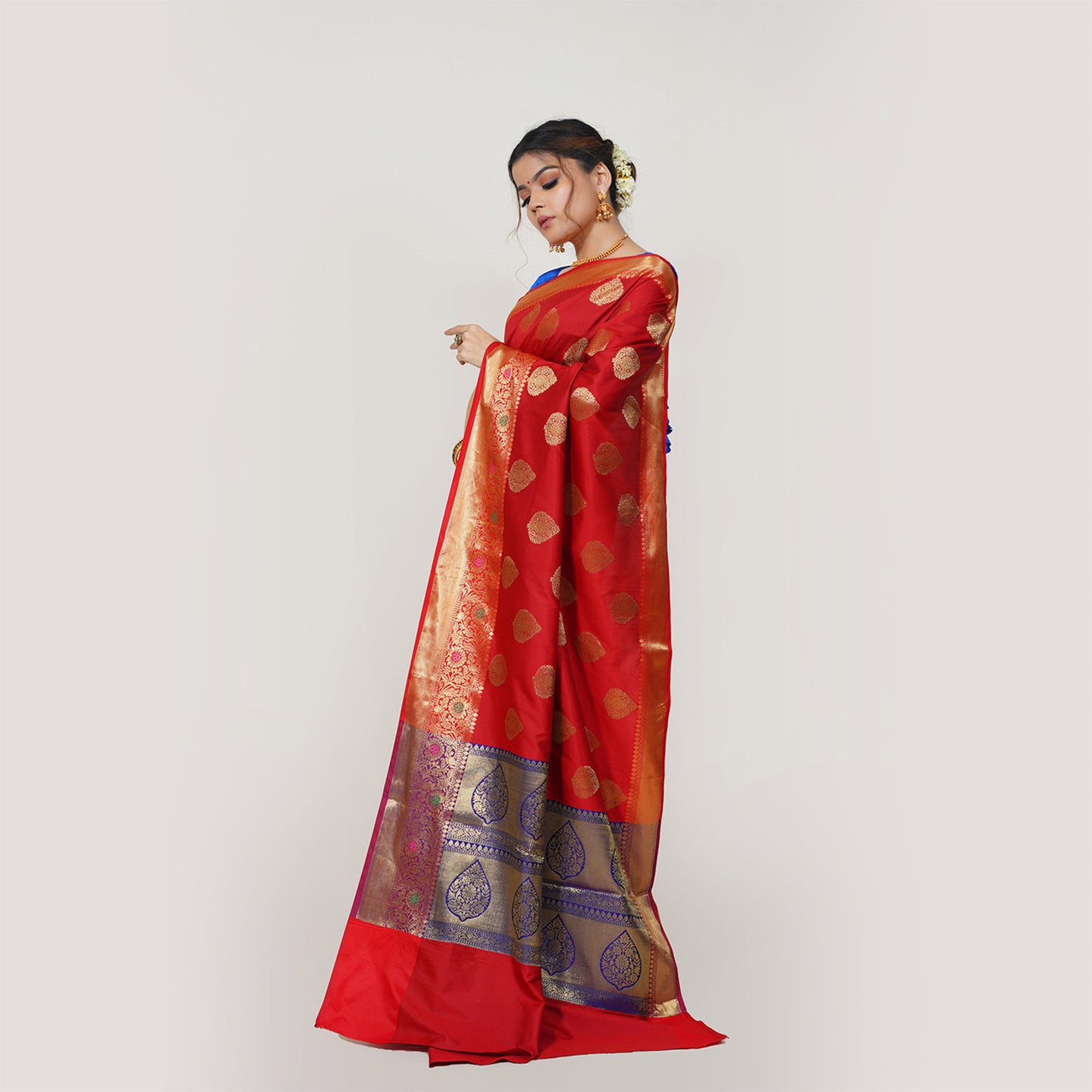 Faishana Presents Red Katan Silk Woven Gold Zari Meena Border Handloom Banarasi Saree With Maroon Blouse Piece