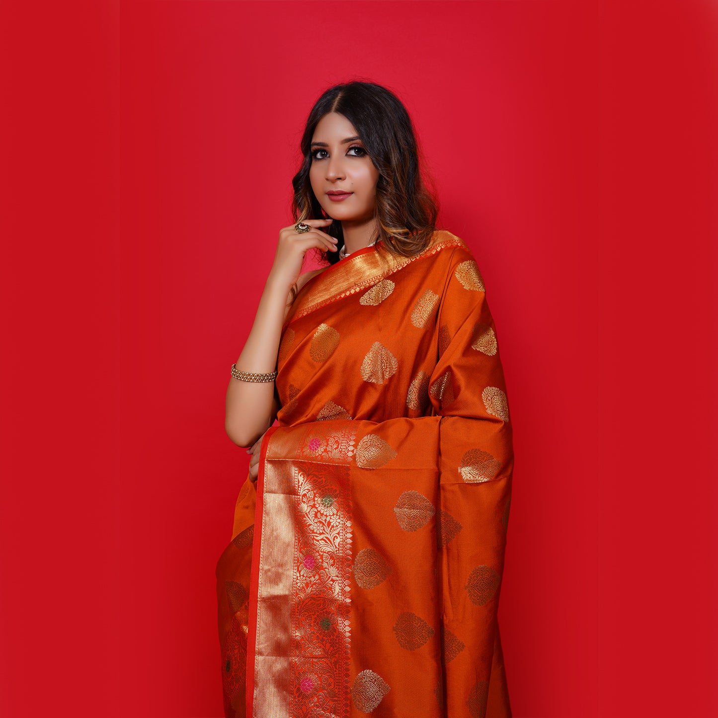Faishana Presents Princeton Orange Katan Silk Woven Gold Zari Meena Border Handloom Banarasi Saree With Maroon Blouse Piece