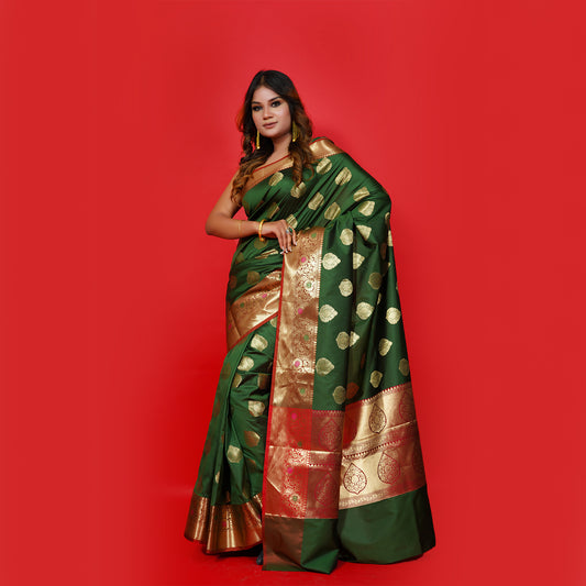 Faishana Presents Dark Green Katan Silk Woven Gold Zari Meena Border Handloom Banarasi Saree With Maroon Blouse Piece