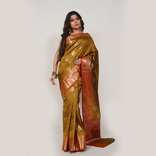 Faishana Presents Flaxen Yellow Katan Silk Woven Gold Zari Meena Border Handloom Banarasi Saree With Maroon Blouse Piece