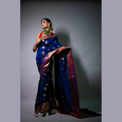 Faishana Presents Navy Blue Katan Silk Woven Gold Zari Meena Border Handloom Banarasi Saree With Maroon Blouse Piece